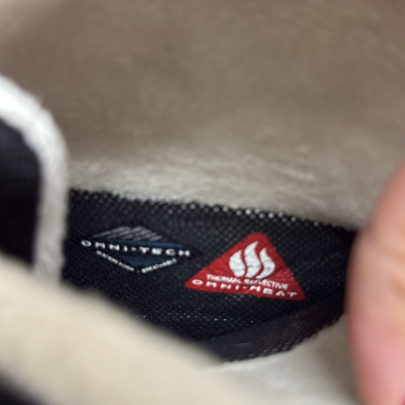 Columbia Ruby Mountain Mid Boots, Omni-Heat Waterproof, Women's size 10 - Picture 8 of 8